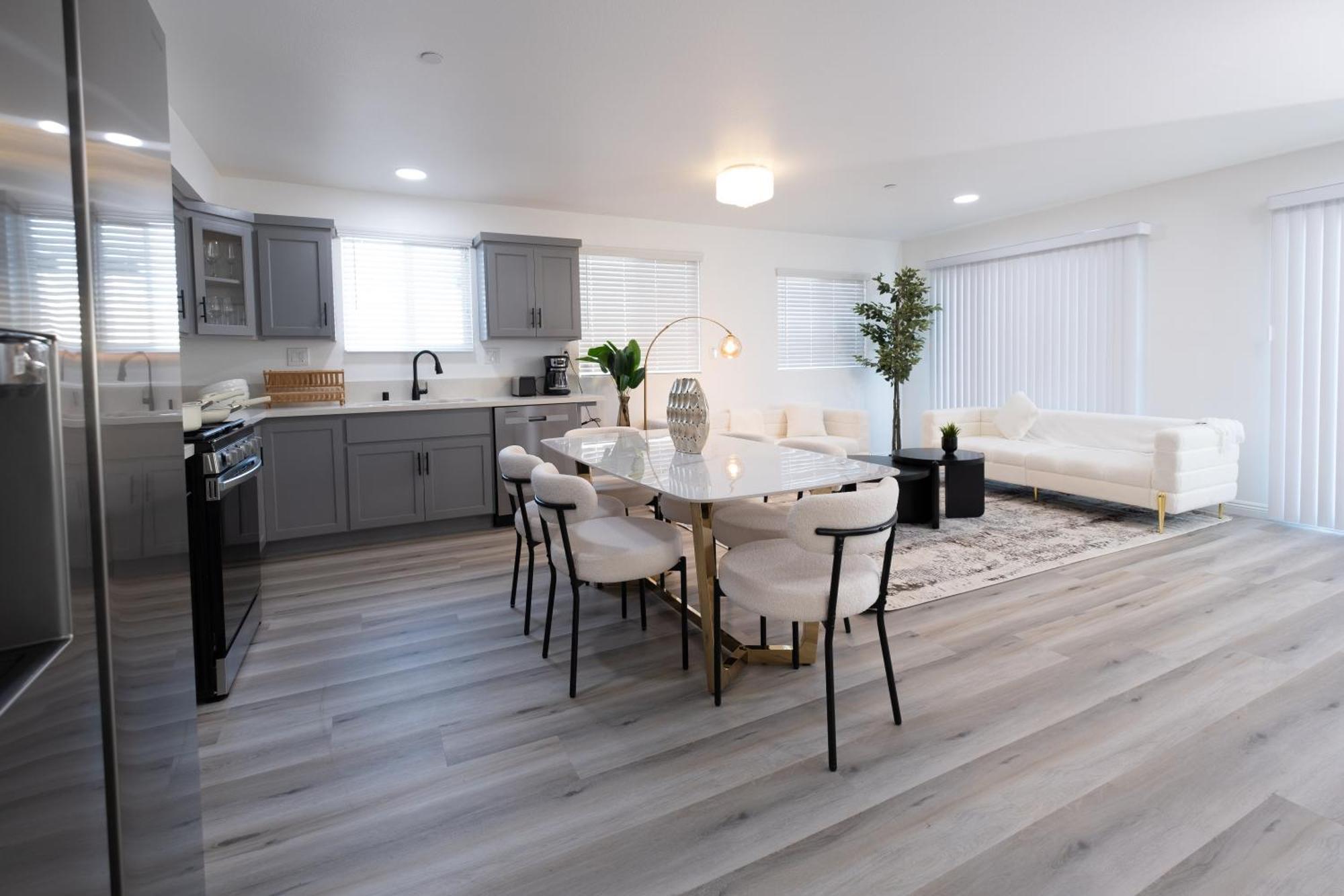 Cozy La Near Usc And Downtown Attractions- Private With Shared Access Los Ángeles