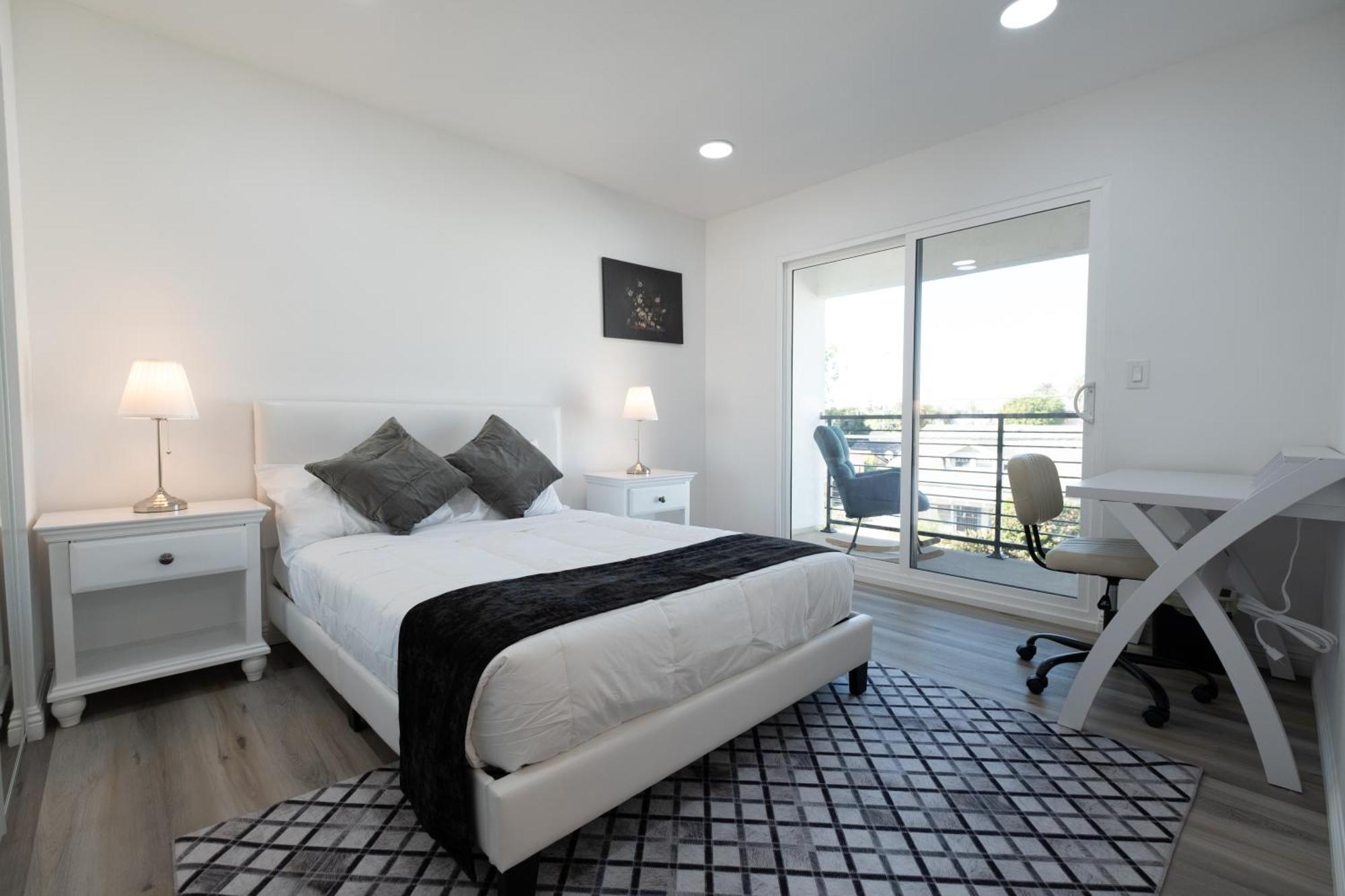 Cozy La Near Usc And Downtown Attractions- Private With Shared Access Hotel Los Ángeles