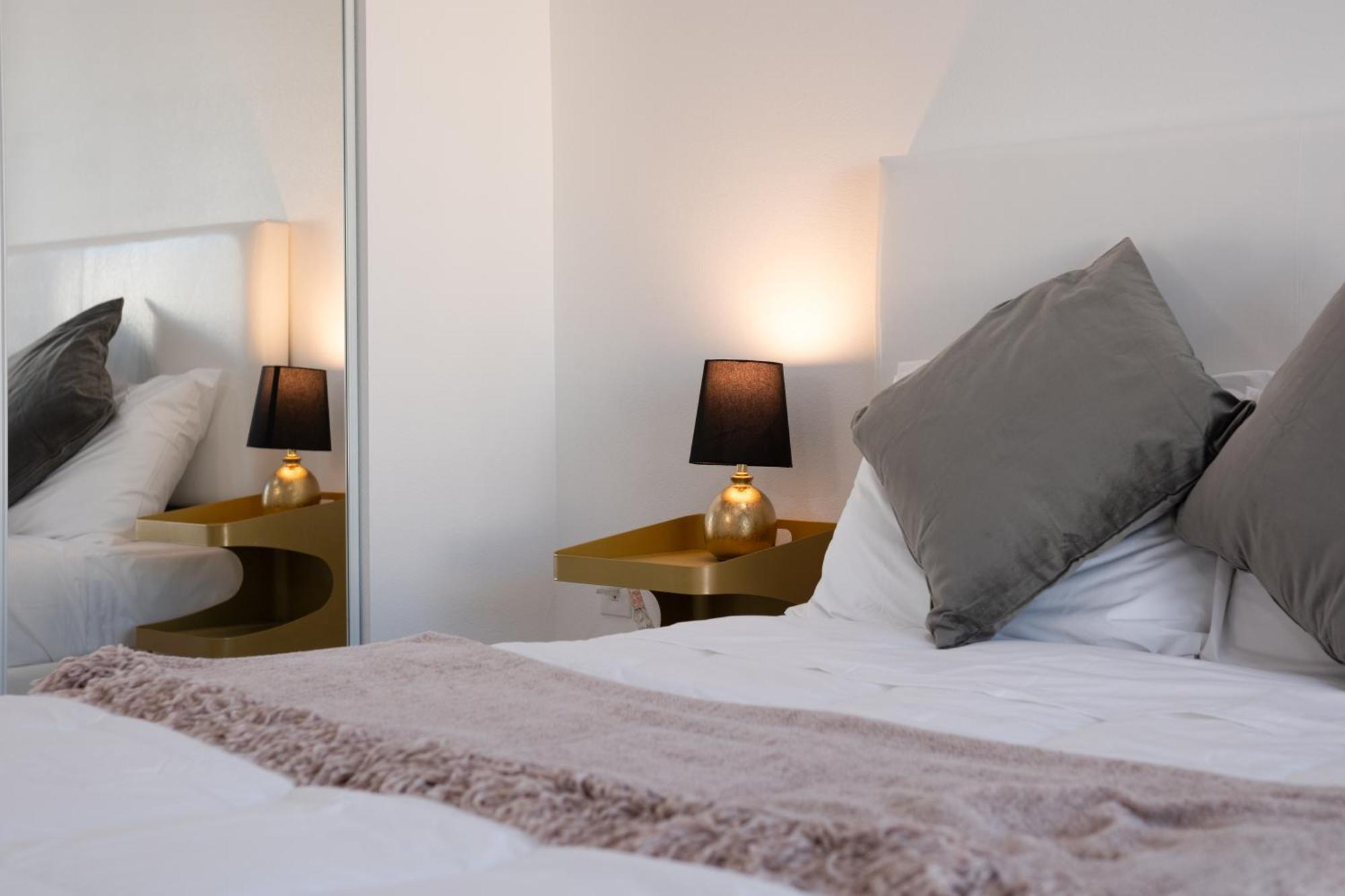 Hotel Cozy La Near Usc And Downtown Attractions- Private With Shared Access Los Ángeles